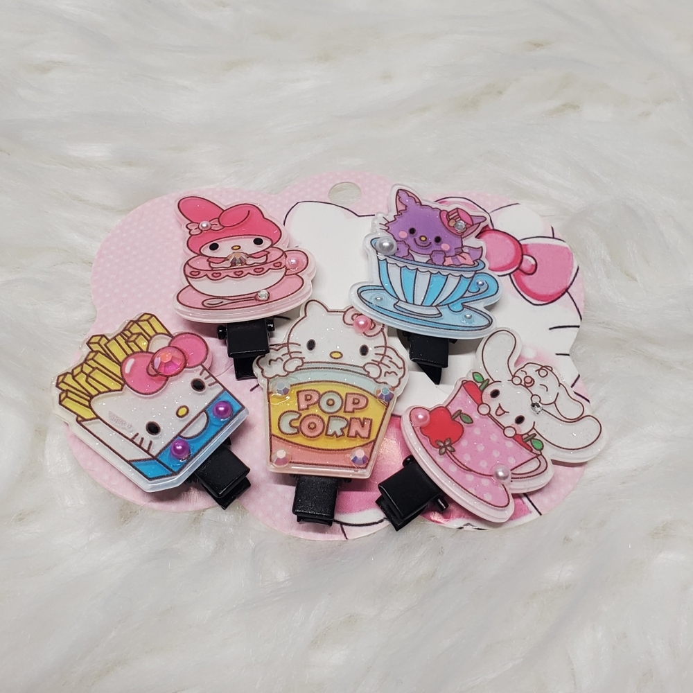 💖10 FOR 20💖Sanrio Pink and White Kids Hair Clip Set